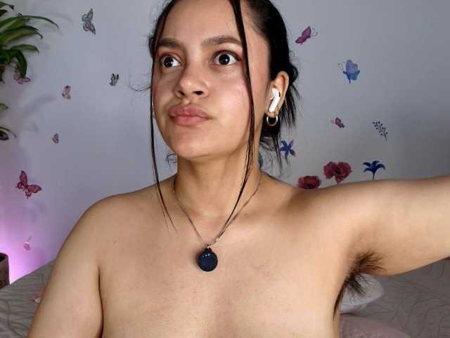 victoriablack's BongaCams show and profile