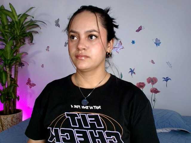 victoriablack's BongaCams show and profile