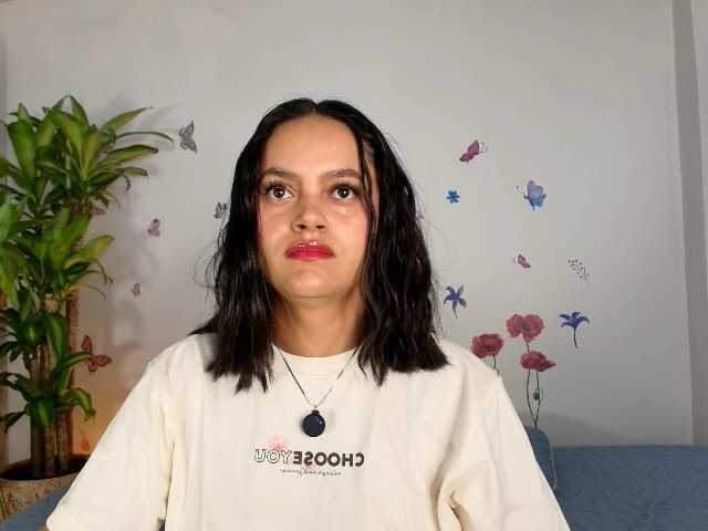 victoriablack's BongaCams show and profile