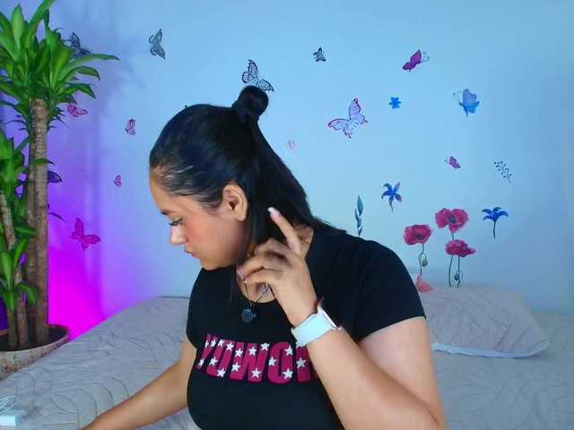 victoriablack's BongaCams show and profile