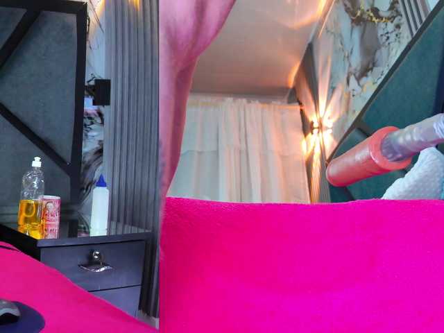 NathaxaLeans's BongaCams show and profile