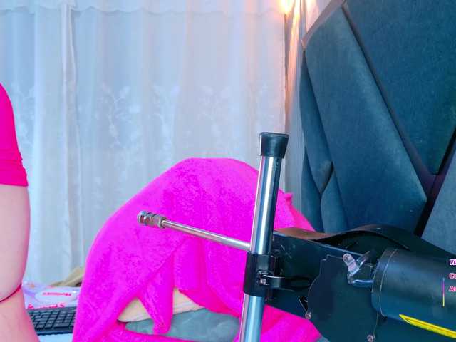 NathaxaLeans's BongaCams show and profile