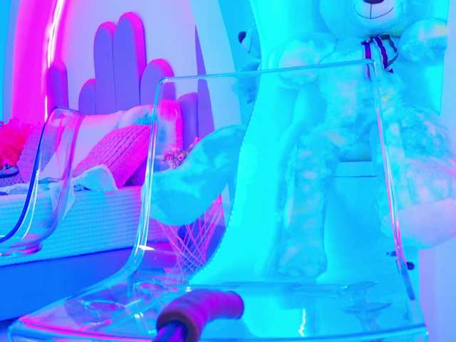 NathaxaLeans's BongaCams show and profile