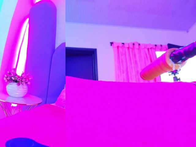 NathaxaLeans live cam profile