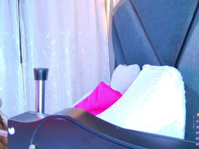 NathaxaLeans's BongaCams show and profile