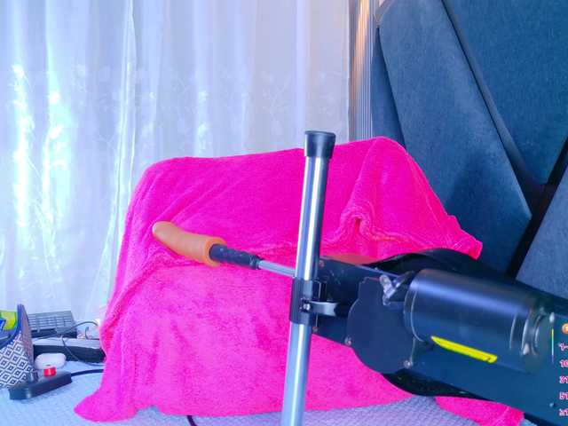 NathaxaLeans's BongaCams show and profile