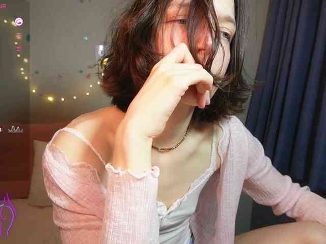 AlicePurring webcam