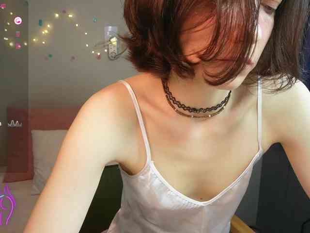 AlicePurring webcam