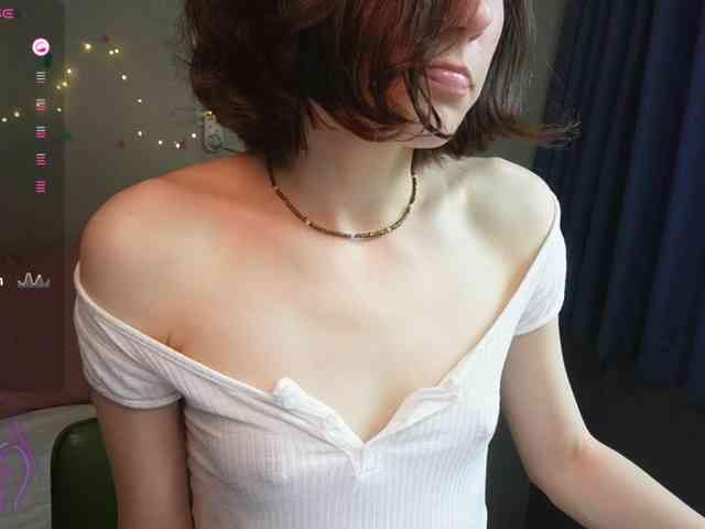 AlicePurring webcam