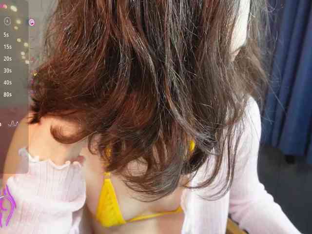 AlicePurring webcam
