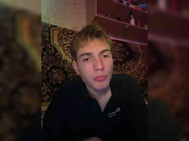tarakanparty Live Webcam on BongaCams