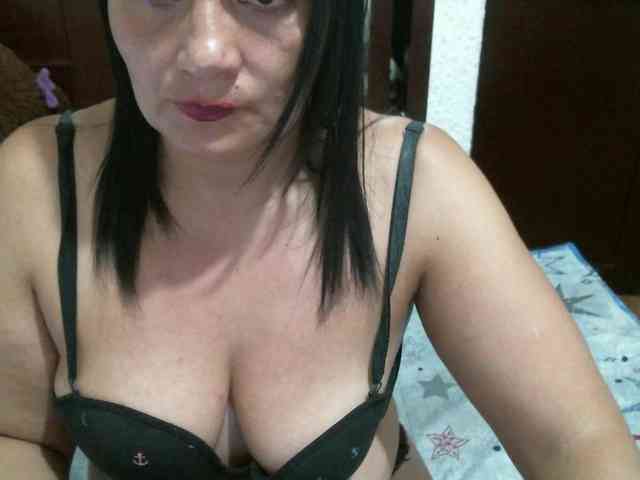 fierywoman webcam