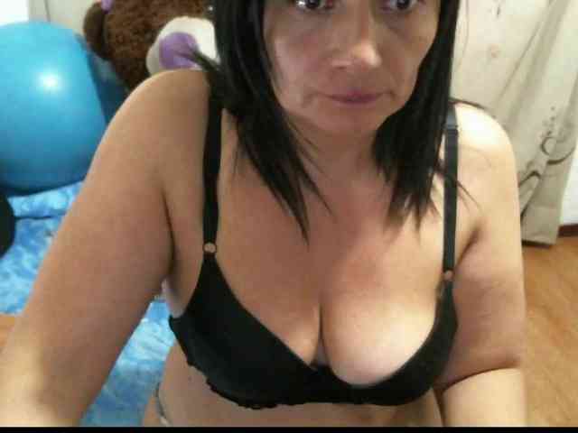 fierywoman webcam