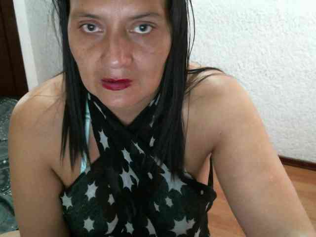 fierywoman Live Webcam on BongaCams