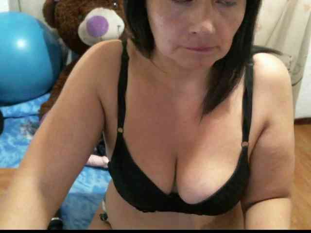 fierywoman webcam
