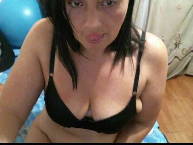 fierywoman webcam