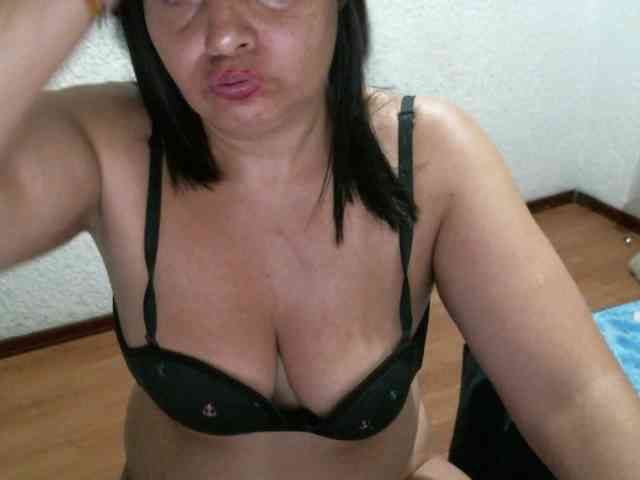 fierywoman webcam