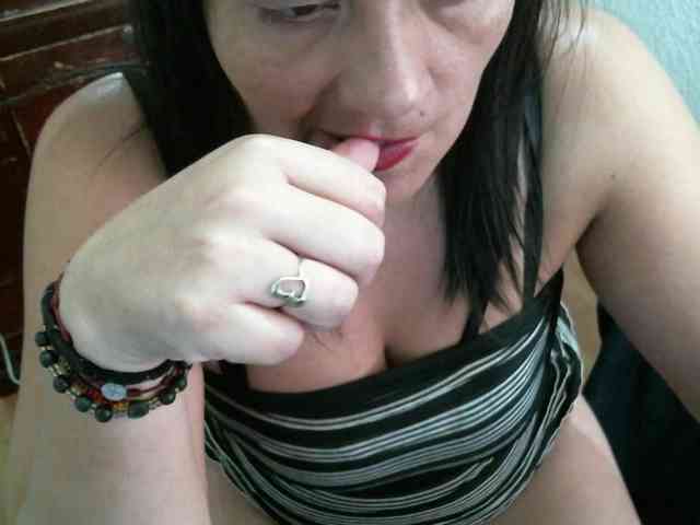fierywoman webcam