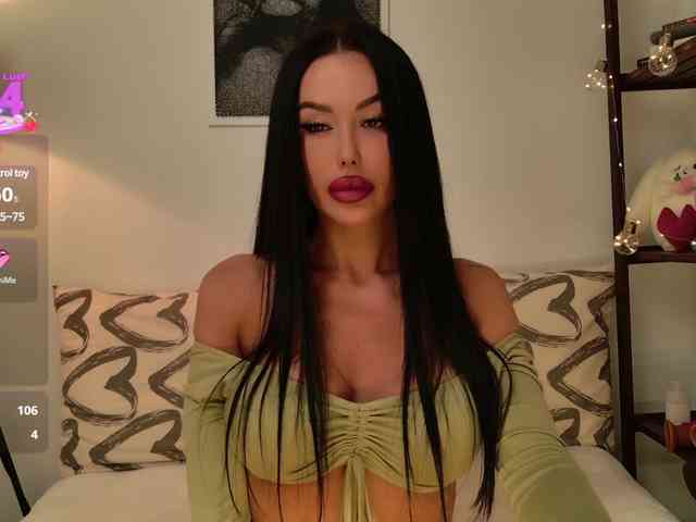 miaXmoon