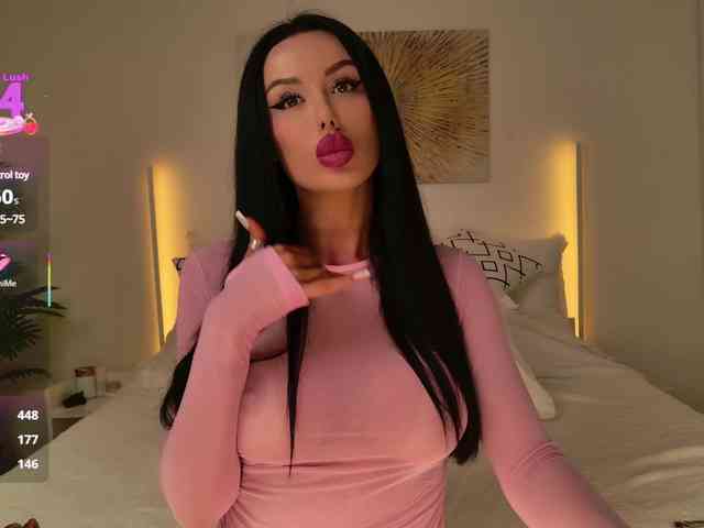 striptease chat room MiaXmoon