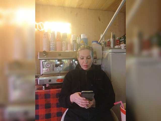 Katriona's BongaCams show and profile