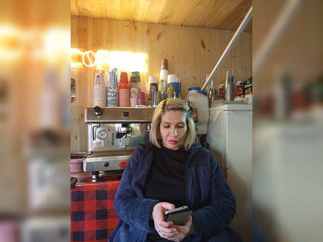 Katriona's BongaCams show and profile