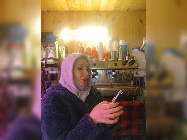 Katriona's BongaCams show and profile