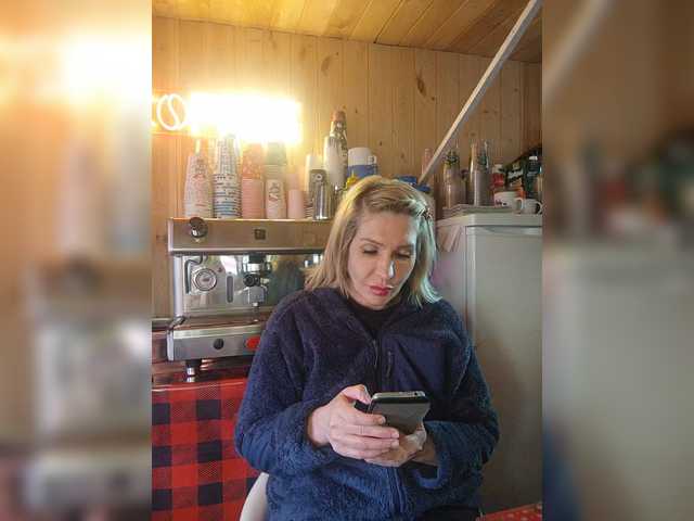 Katriona's BongaCams show and profile