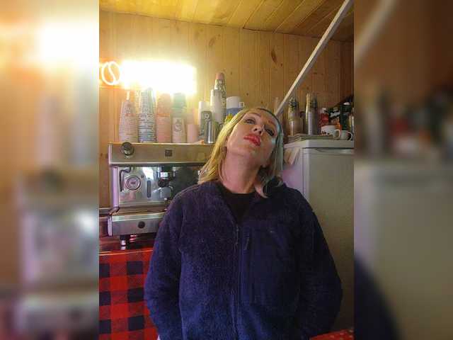 Katriona's BongaCams show and profile