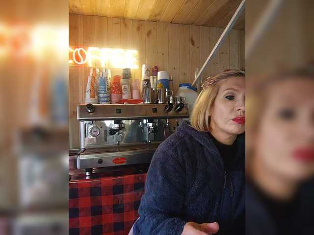 Katriona's BongaCams show and profile