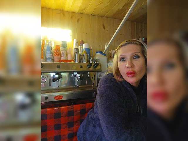 Katriona's BongaCams show and profile