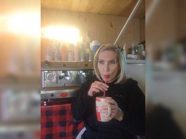 Katriona's BongaCams show and profile