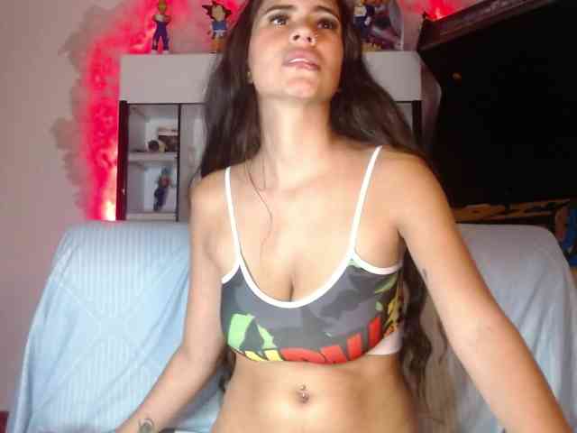 hornybulma webcam
