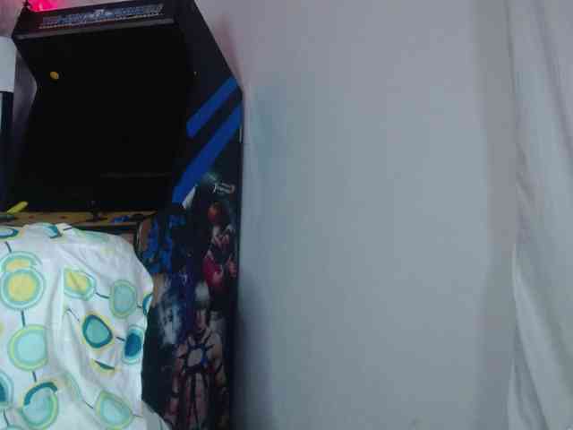 hornybulma webcam