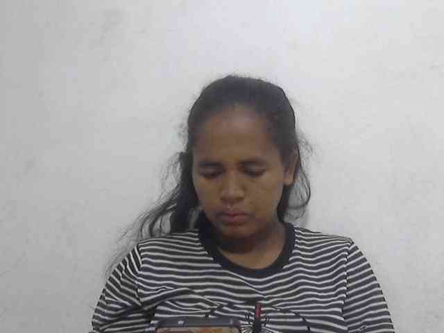 Lolahshow webcam