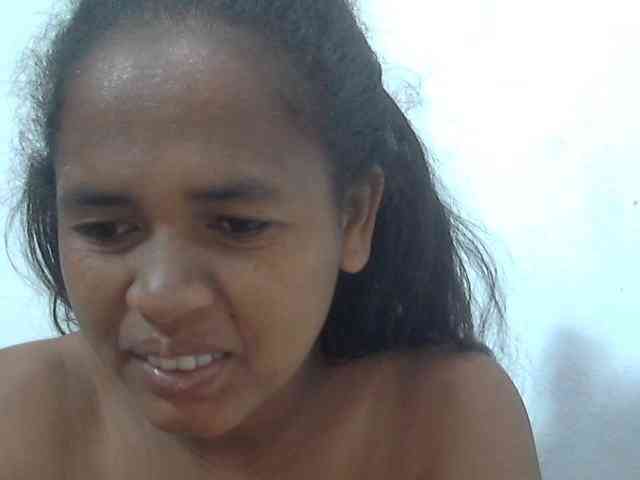 Lolahshow webcam
