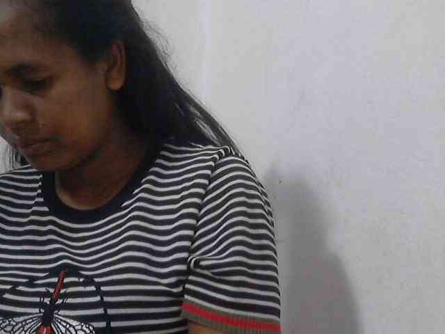 Lolahshow webcam