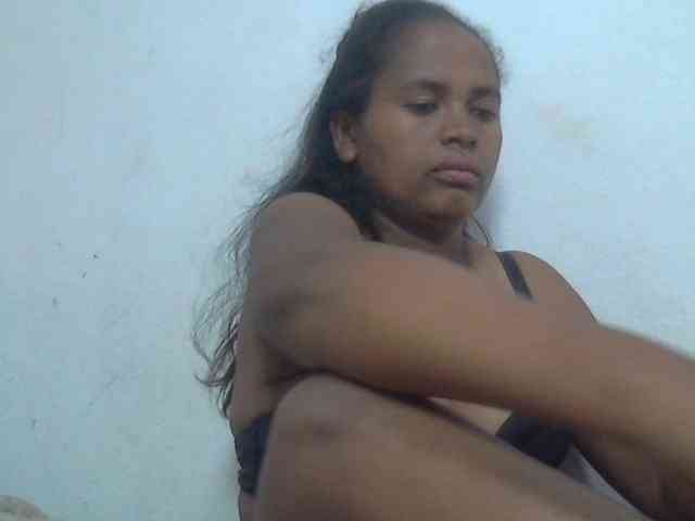 Lolahshow webcam
