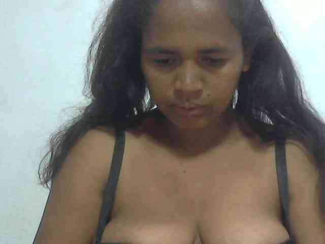 Lolahshow webcam