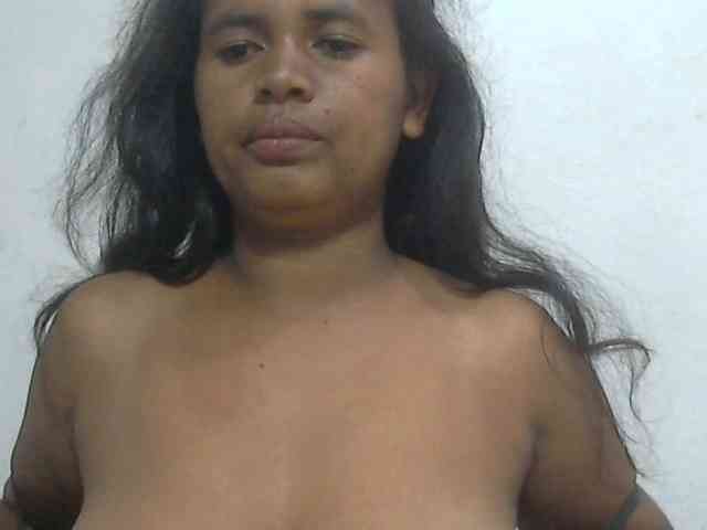 Lolahshow webcam