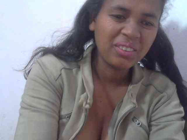 Lolahshow webcam