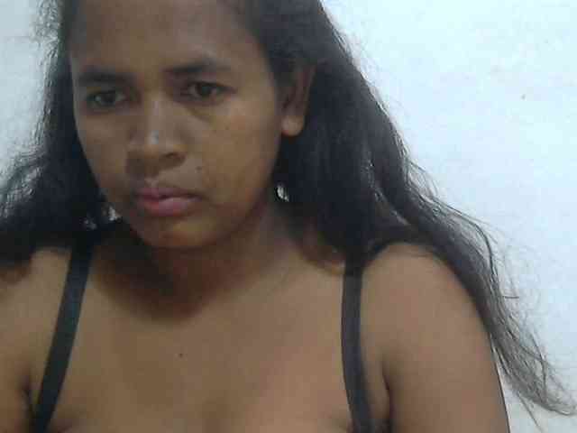 Lolahshow webcam