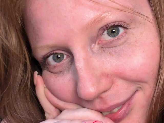 Zlatalata's BongaCams show and profile