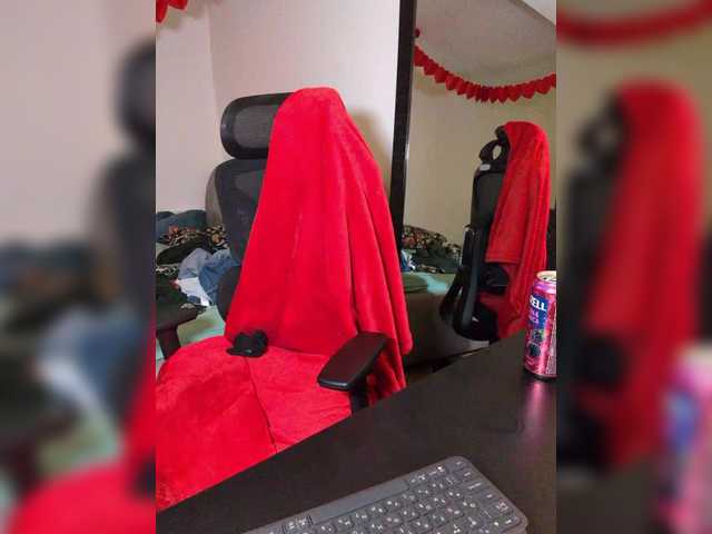 Zlatalata's BongaCams show and profile