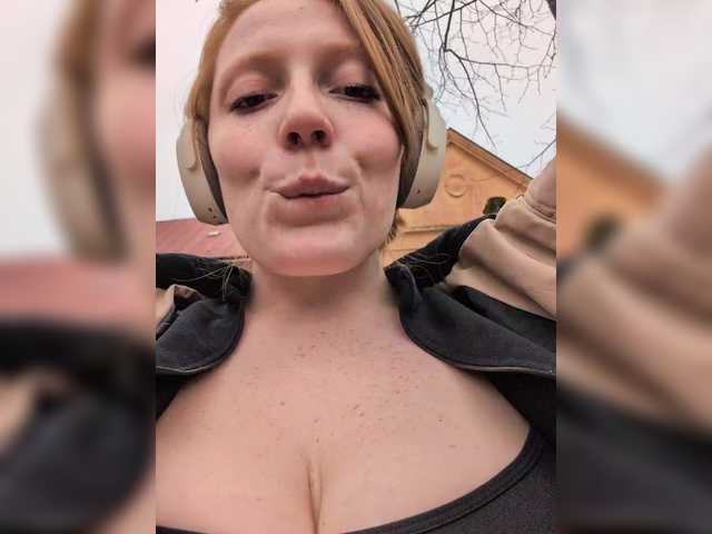 Zlatalata's BongaCams show and profile