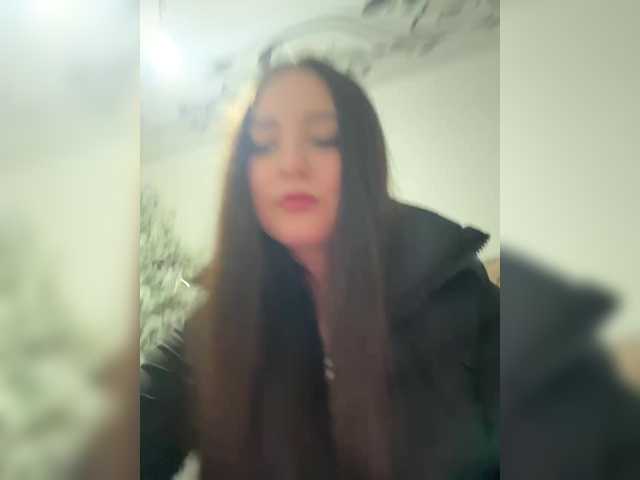 alvuski's BongaCams show and profile