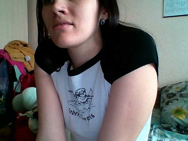 Prettybella7's BongaCams show and profile