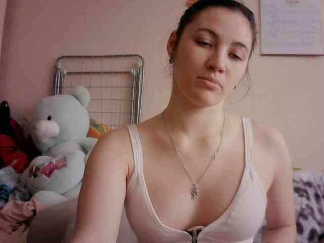 Prettybella7 webcam
