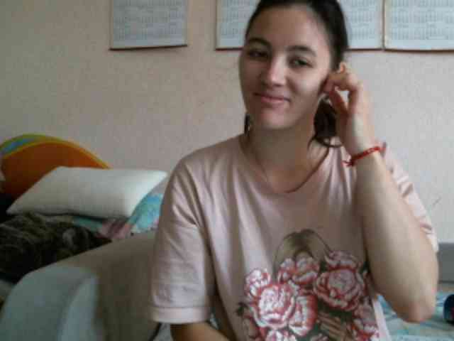 Prettybella7 webcam