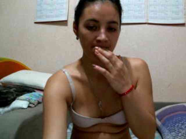 Prettybella7 webcam